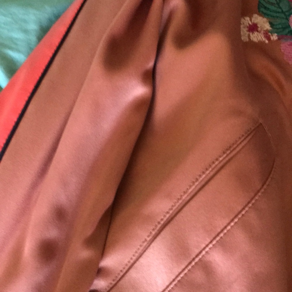 jacket - Picture 3 of 3